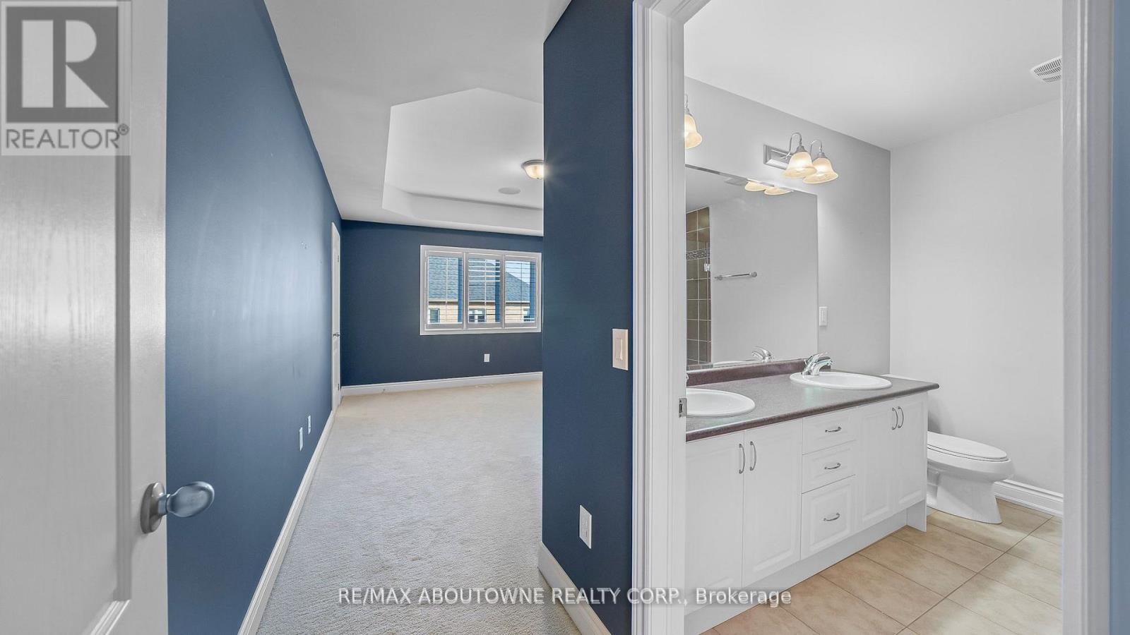 548 Terrace Way, Oakville, Ontario L6M 1N6 - Photo 14 - W12522796