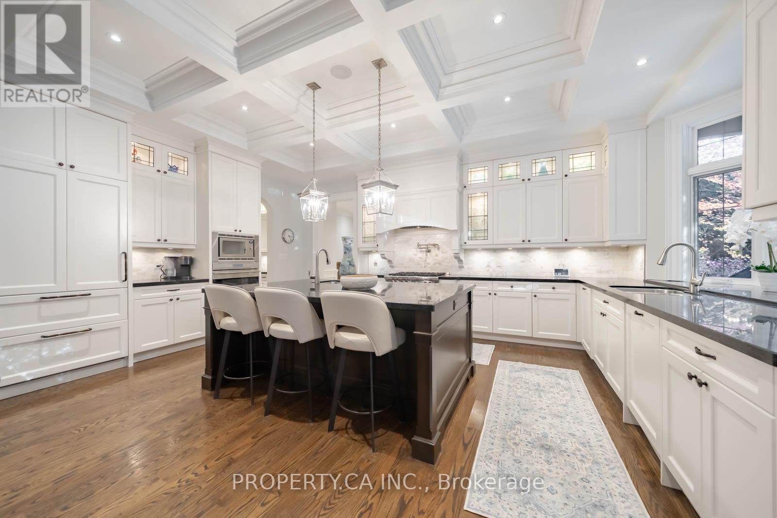 224 Donnelly Drive, Mississauga, Ontario L5G 2M4 - Photo 11 - W12522822