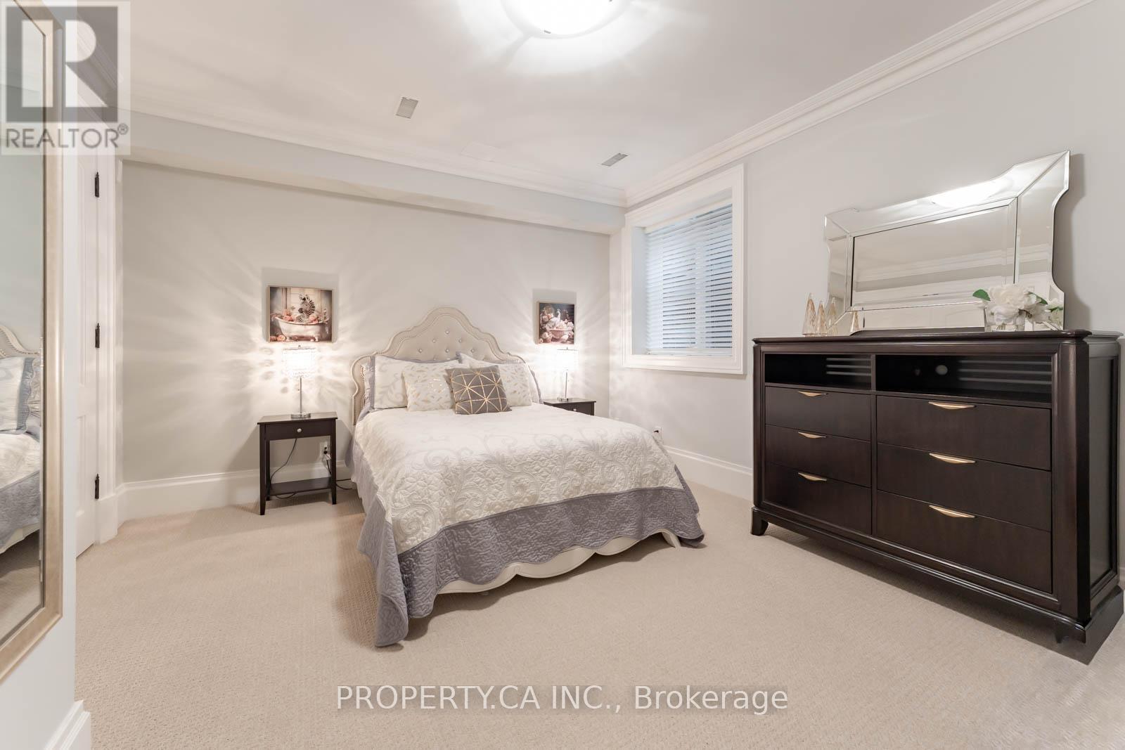 224 Donnelly Drive, Mississauga, Ontario L5G 2M4 - Photo 40 - W12522822