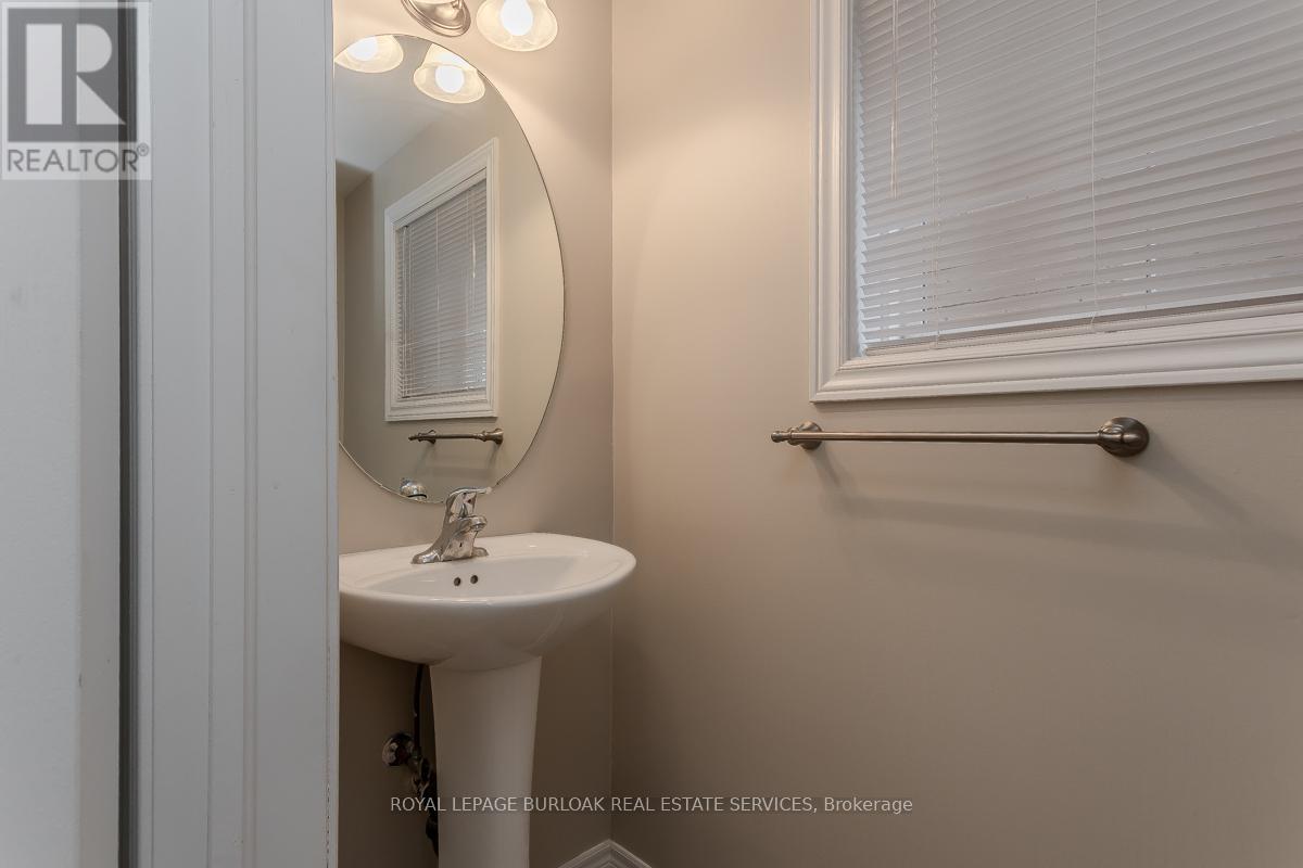 2273 Blue Oak Circle, Oakville, Ontario  L6M 5J4 - Photo 14 - W12522844