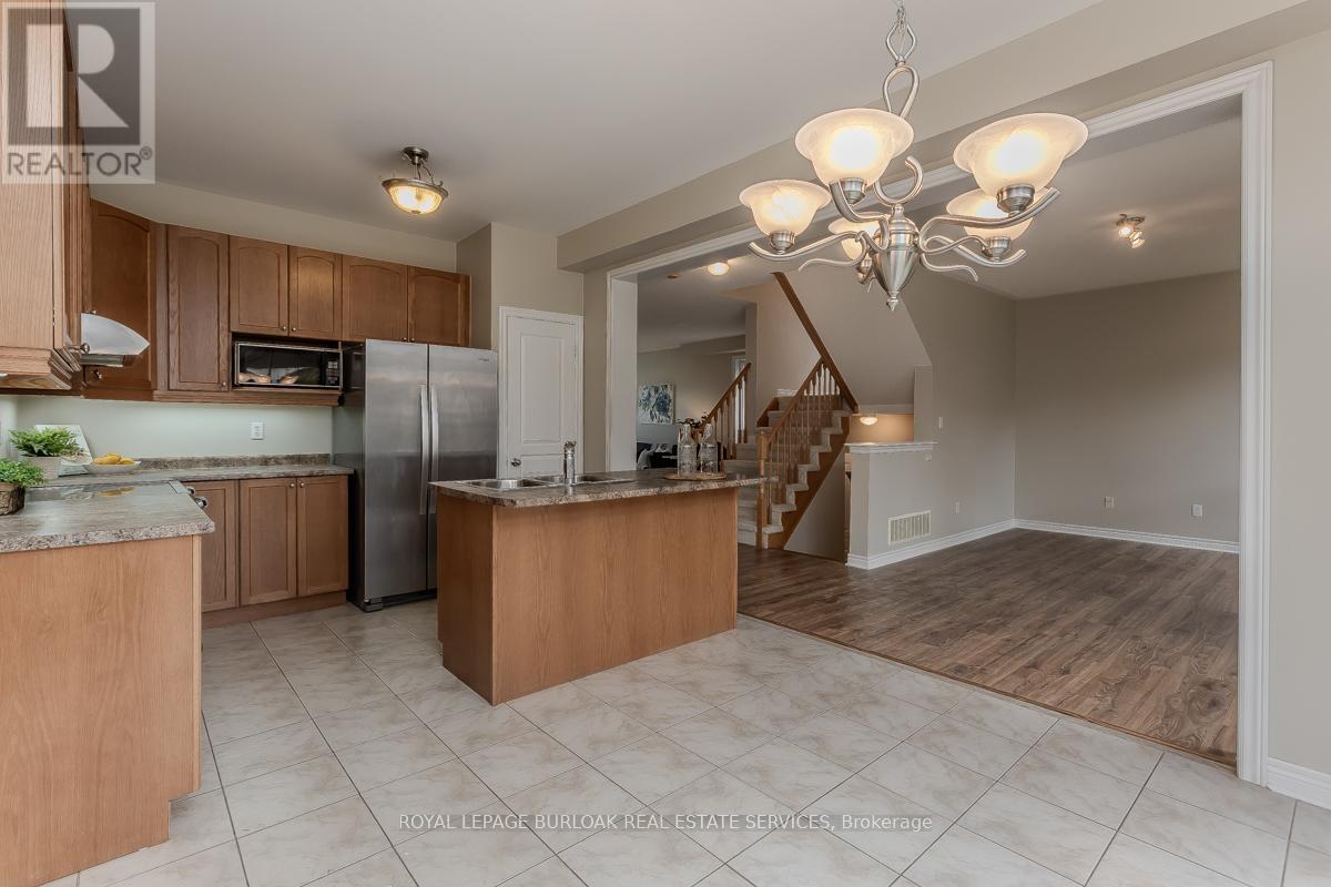 2273 Blue Oak Circle, Oakville, Ontario  L6M 5J4 - Photo 21 - W12522844