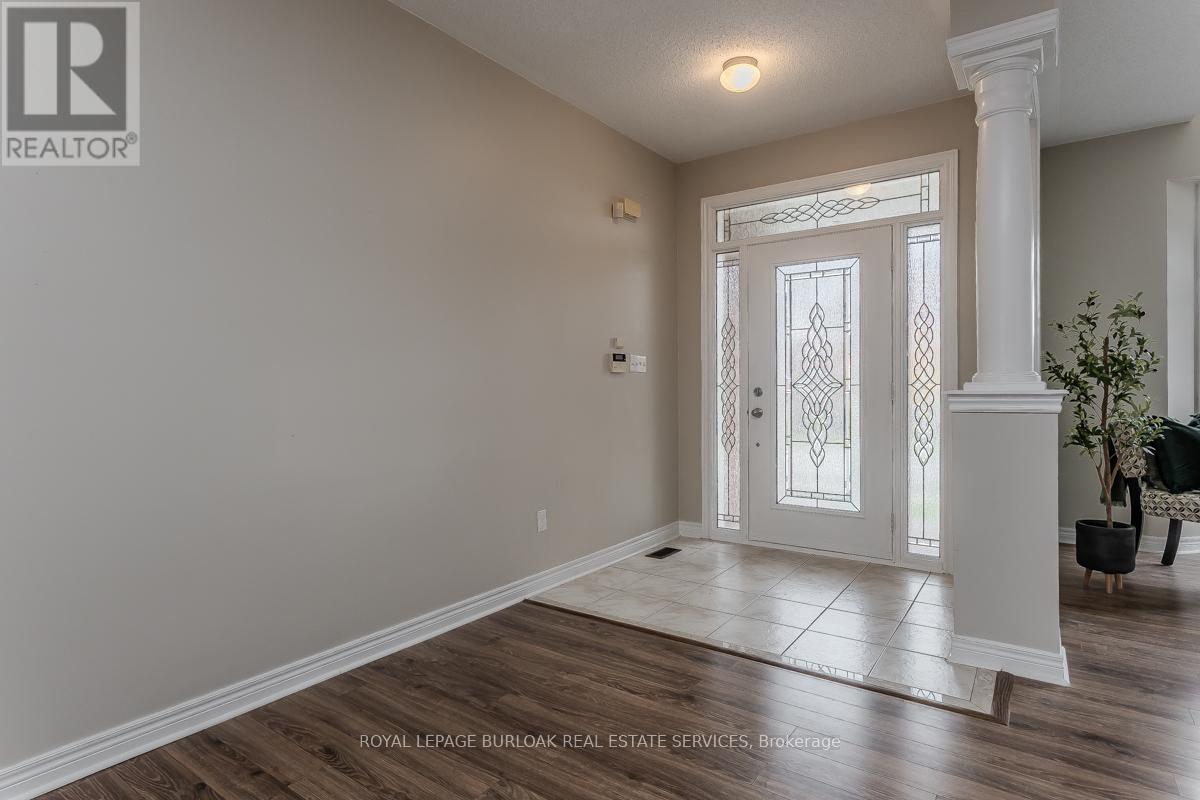 2273 Blue Oak Circle, Oakville, Ontario  L6M 5J4 - Photo 5 - W12522844