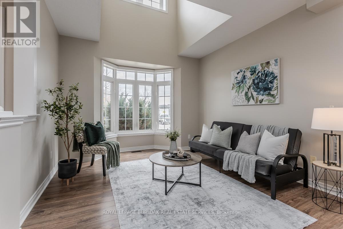 2273 Blue Oak Circle, Oakville, Ontario  L6M 5J4 - Photo 8 - W12522844