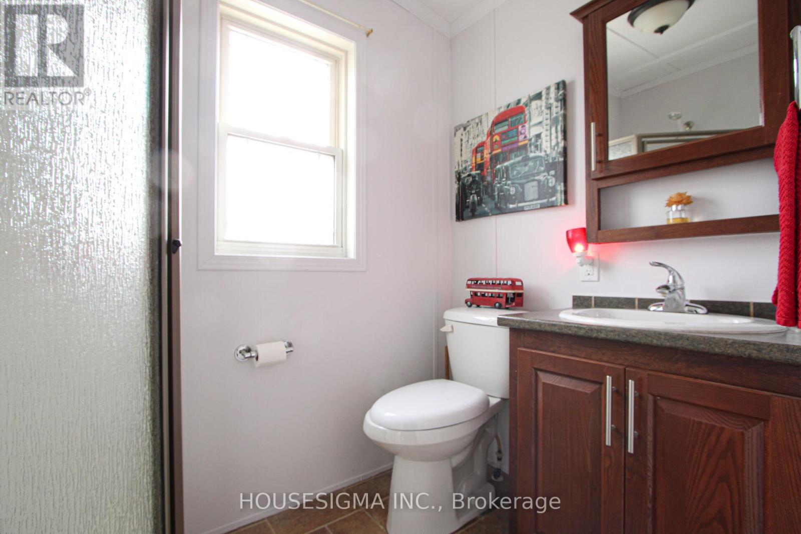 5 Tamarack - 4449 Milborough Line, Burlington, Ontario L7P 0C5 - Photo 18 - W12522888