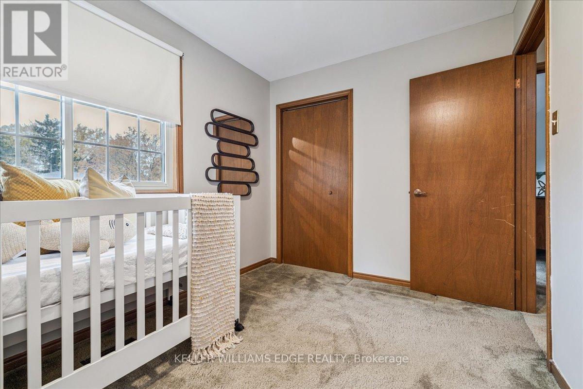 595 Barons Court, Burlington, Ontario  L7R 4E4 - Photo 37 - W12522896