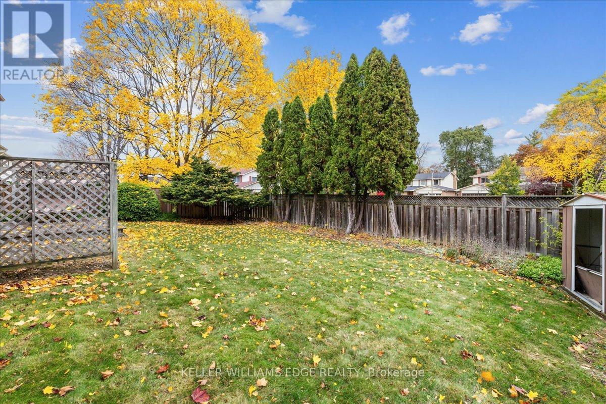 595 Barons Court, Burlington, Ontario  L7R 4E4 - Photo 48 - W12522896