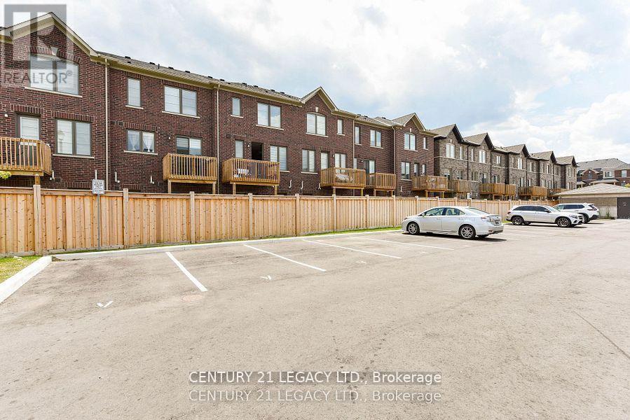 712 - 60 Halliford Place, Brampton, Ontario L6P 0N5 - Photo 19 - W12522912