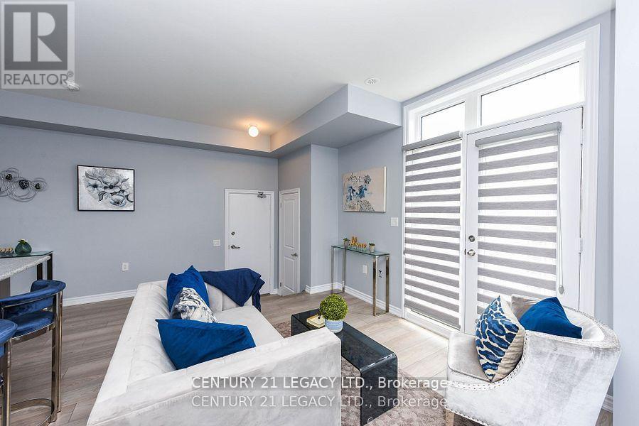 712 - 60 Halliford Place, Brampton, Ontario L6P 0N5 - Photo 8 - W12522912