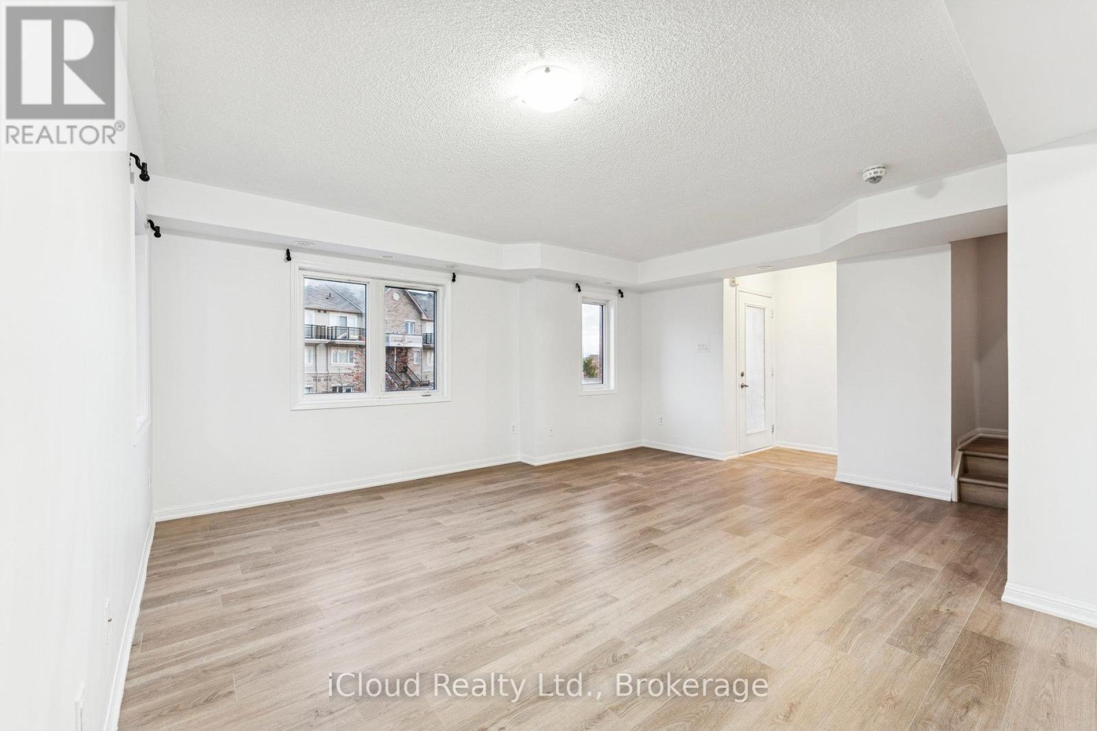 193 - 250 Sunny Meadow Boulevard, Brampton, Ontario L6R 2Y7 - Photo 12 - W12522914