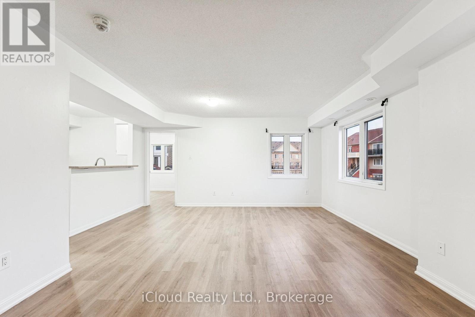 193 - 250 Sunny Meadow Boulevard, Brampton, Ontario L6R 2Y7 - Photo 8 - W12522914