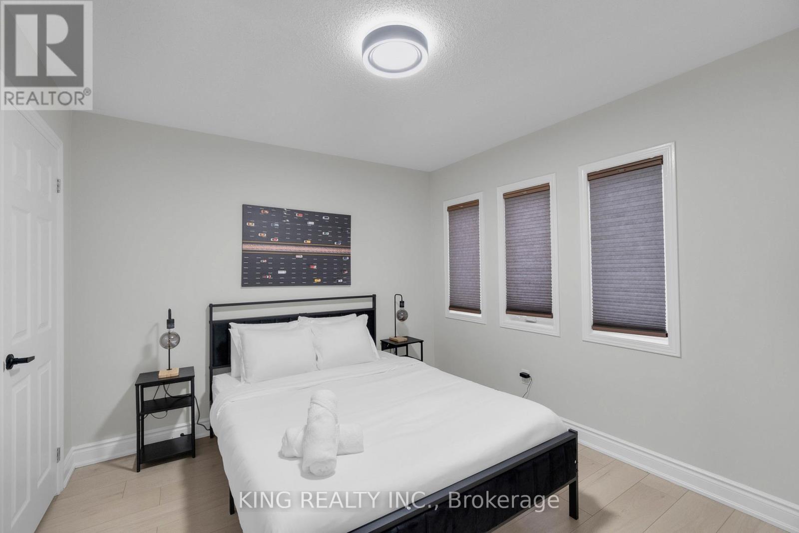 21 Irene Crescent, Brampton, Ontario L7A 2V3 - Photo 12 - W12522918