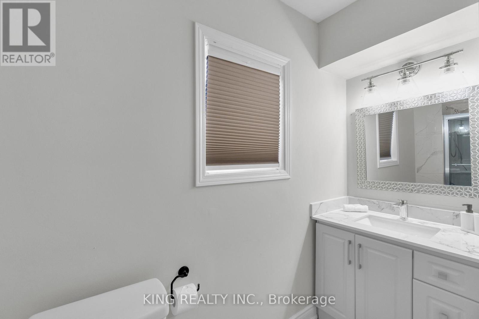 21 Irene Crescent, Brampton, Ontario L7A 2V3 - Photo 13 - W12522918