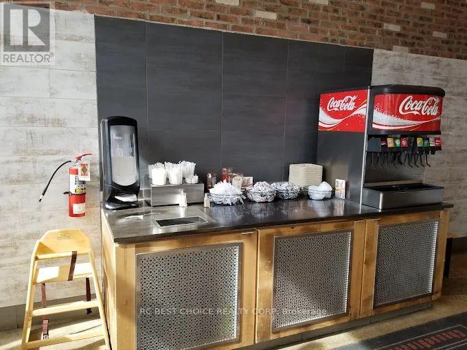 80 Weston Road, Toronto, Ontario M6N 3P4 - Photo 7 - W12522930