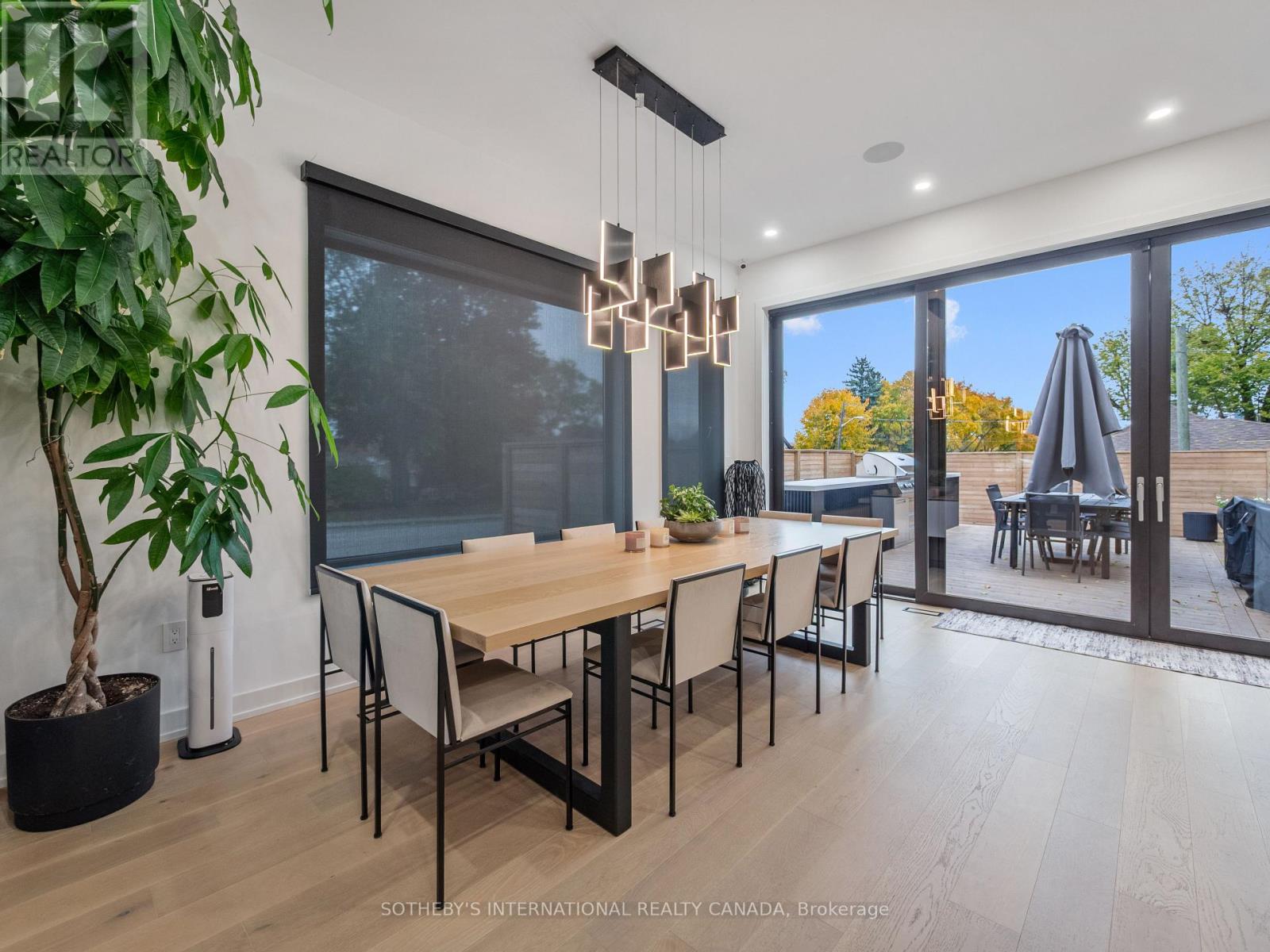 73 Guthrie Avenue, Toronto, Ontario  M8Y 3L2 - Photo 12 - W12522960