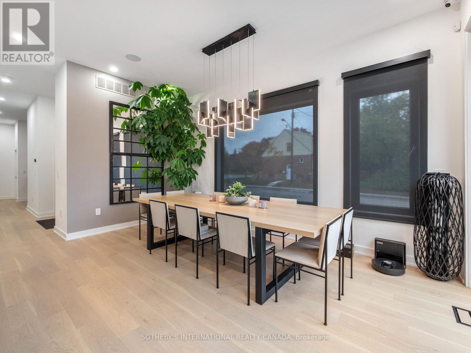 73 Guthrie Avenue, Toronto, Ontario  M8Y 3L2 - Photo 14 - W12522960