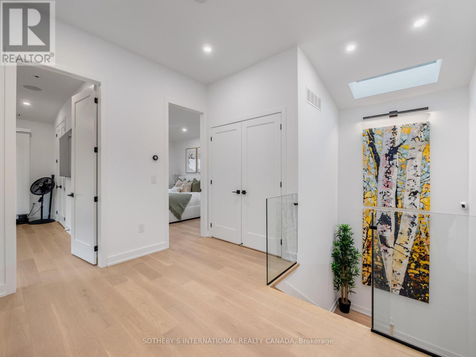 73 Guthrie Avenue, Toronto, Ontario  M8Y 3L2 - Photo 27 - W12522960