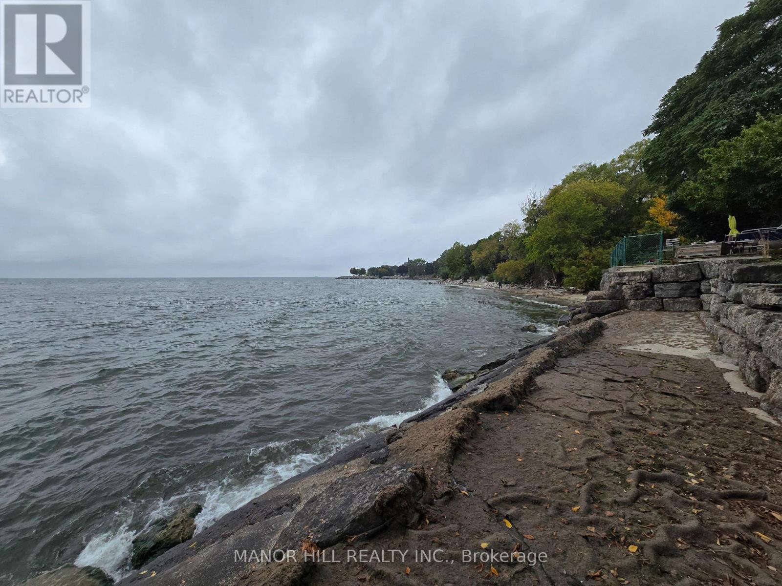18 - 2697 Lake Shore Boulevard W, Toronto, Ontario M8V 1G6 - Photo 6 - W12522964