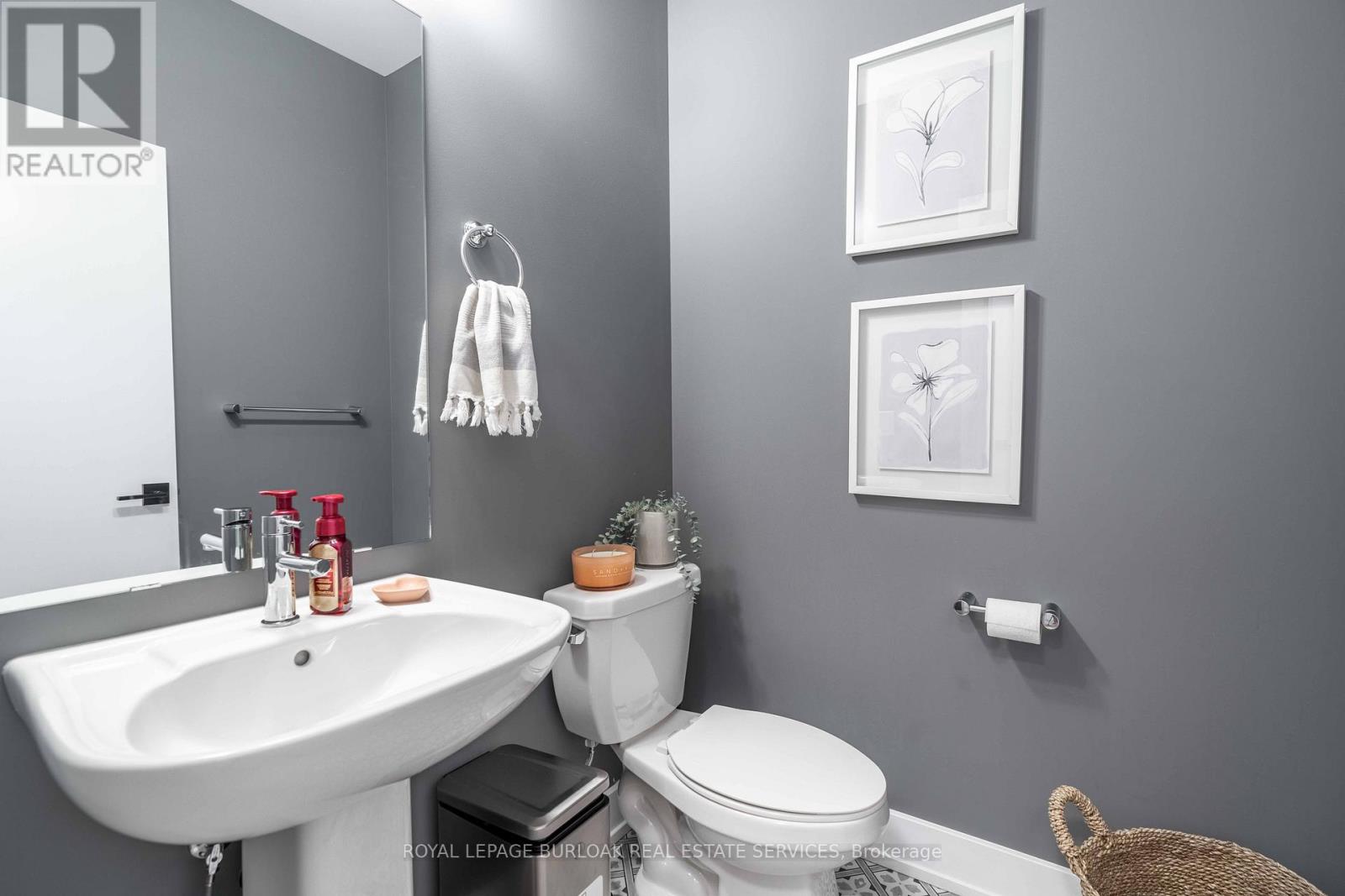 24 - 2273 Turnberry Road, Burlington, Ontario L7M 4Y4 - Photo 17 - W12522972