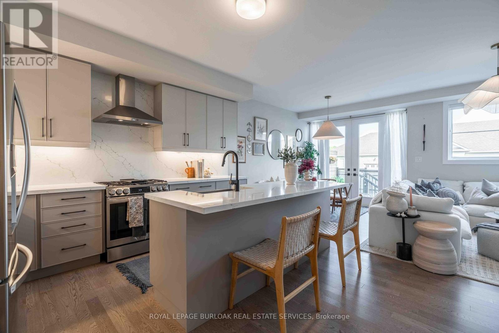 24 - 2273 Turnberry Road, Burlington, Ontario L7M 4Y4 - Photo 5 - W12522972