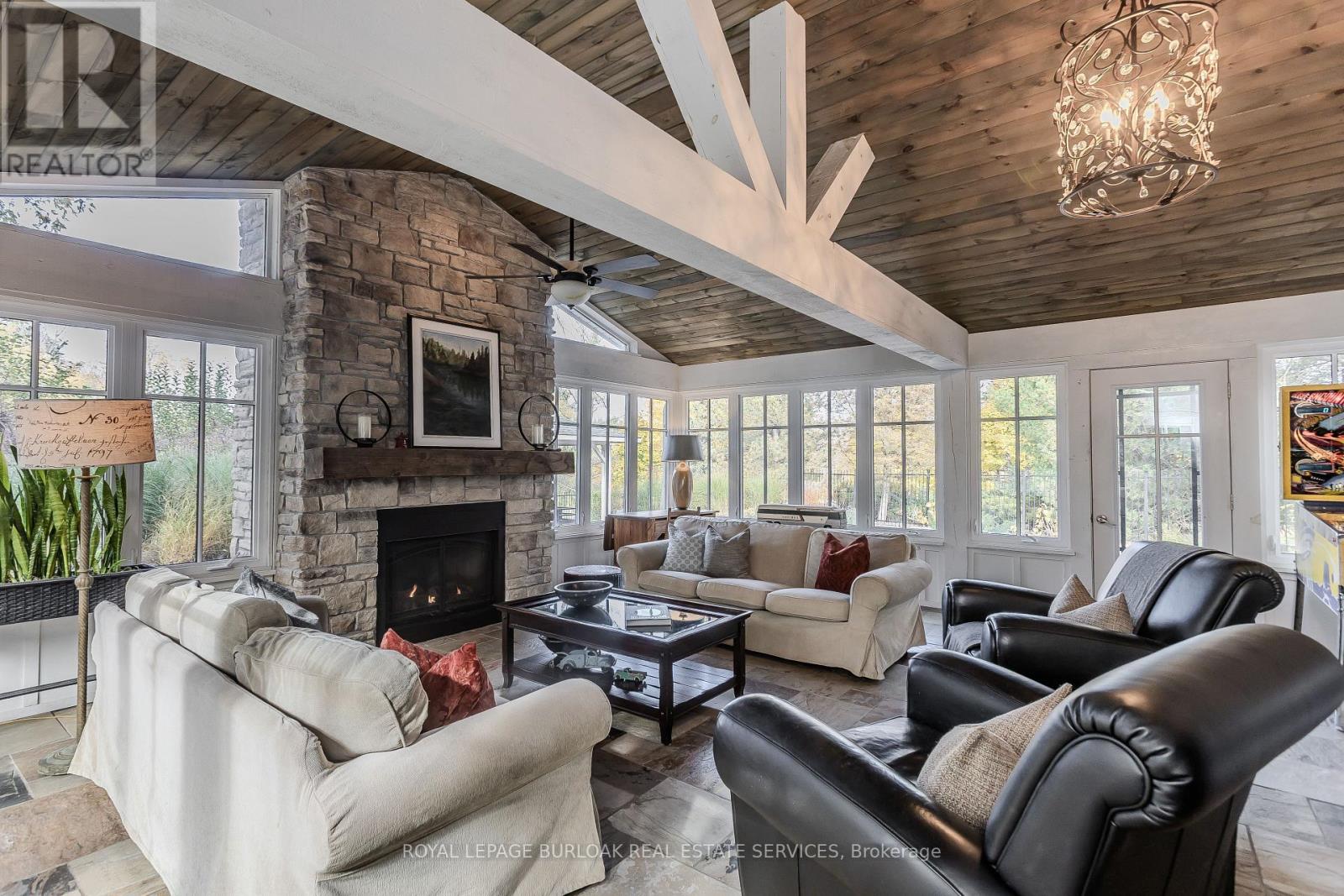 3149 Britannia Road, Burlington, Ontario L7M 0R7 - Photo 16 - W12522990