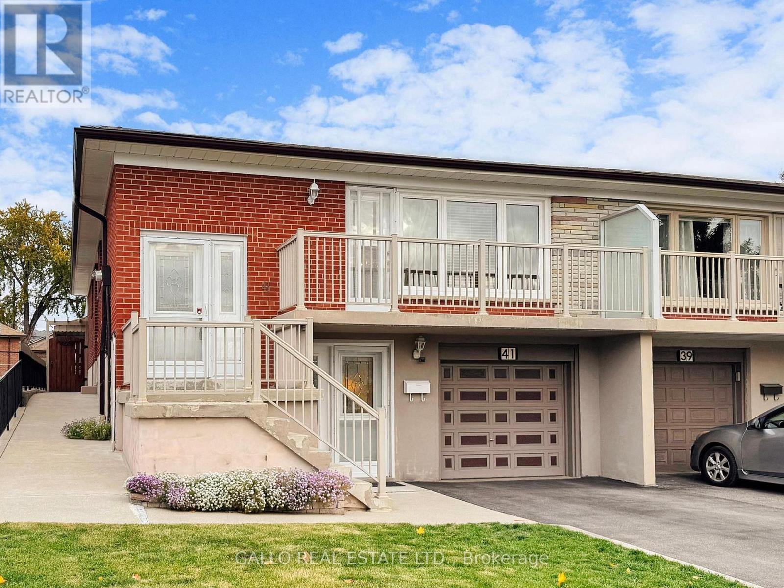 41 Riverton Drive, Toronto, Ontario  M9L 2N8 - Photo 1 - W12523014