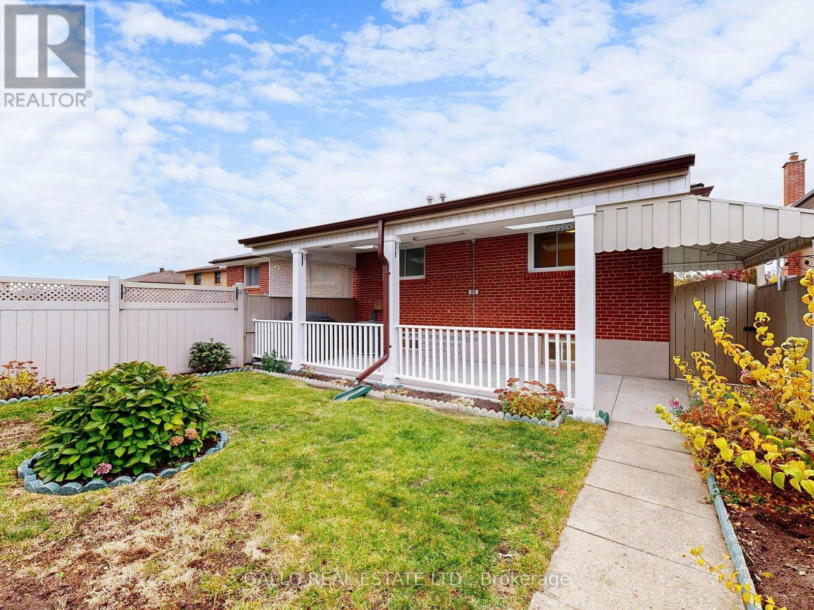 41 Riverton Drive, Toronto, Ontario  M9L 2N8 - Photo 29 - W12523014