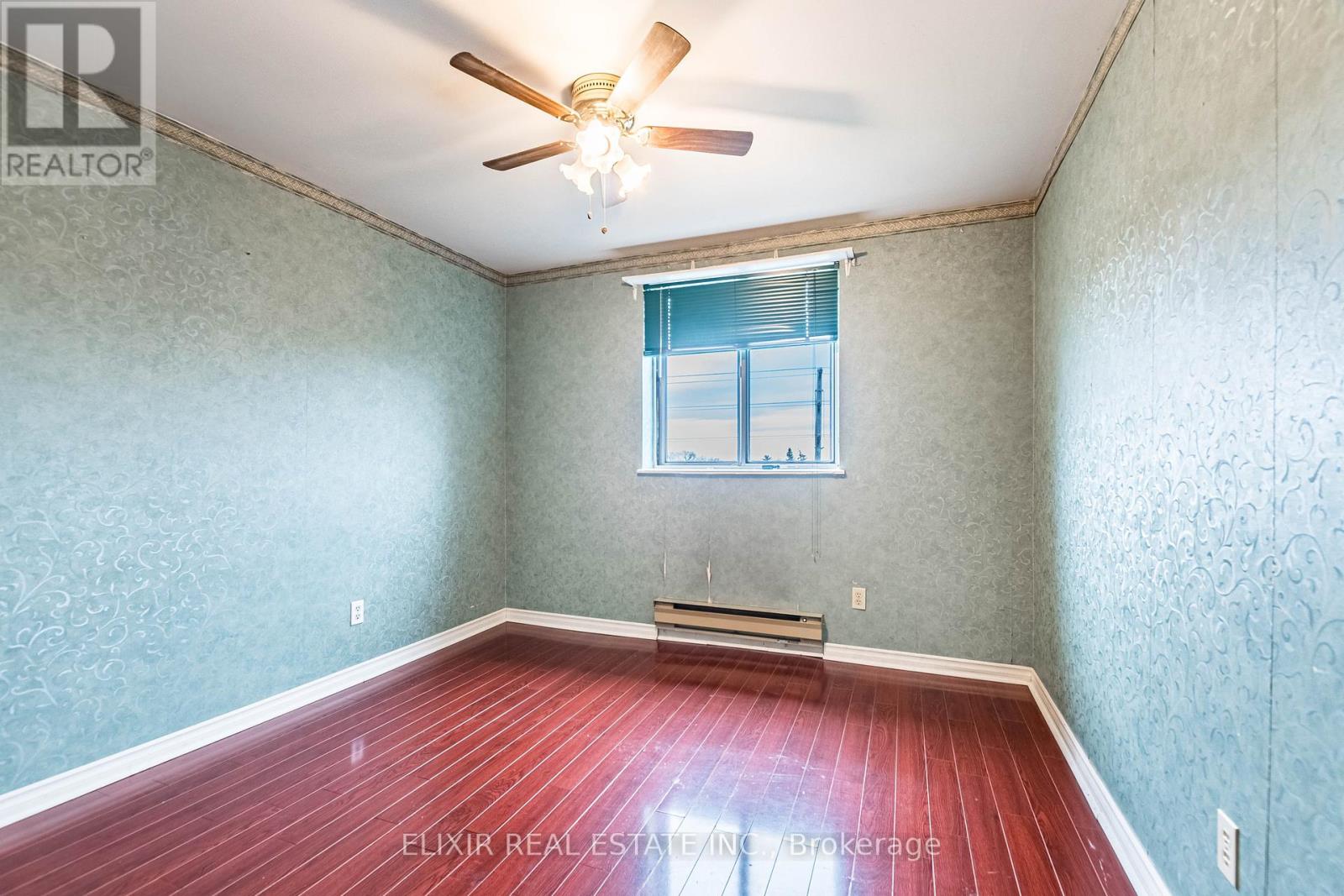 336 - 3025 The Credit Woodlands Drive, Mississauga, Ontario L5C 2V3 - Photo 11 - W12523038