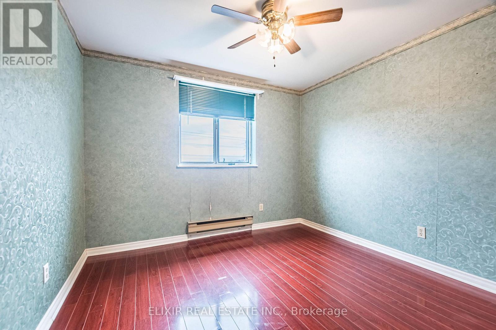 336 - 3025 The Credit Woodlands Drive, Mississauga, Ontario L5C 2V3 - Photo 13 - W12523038