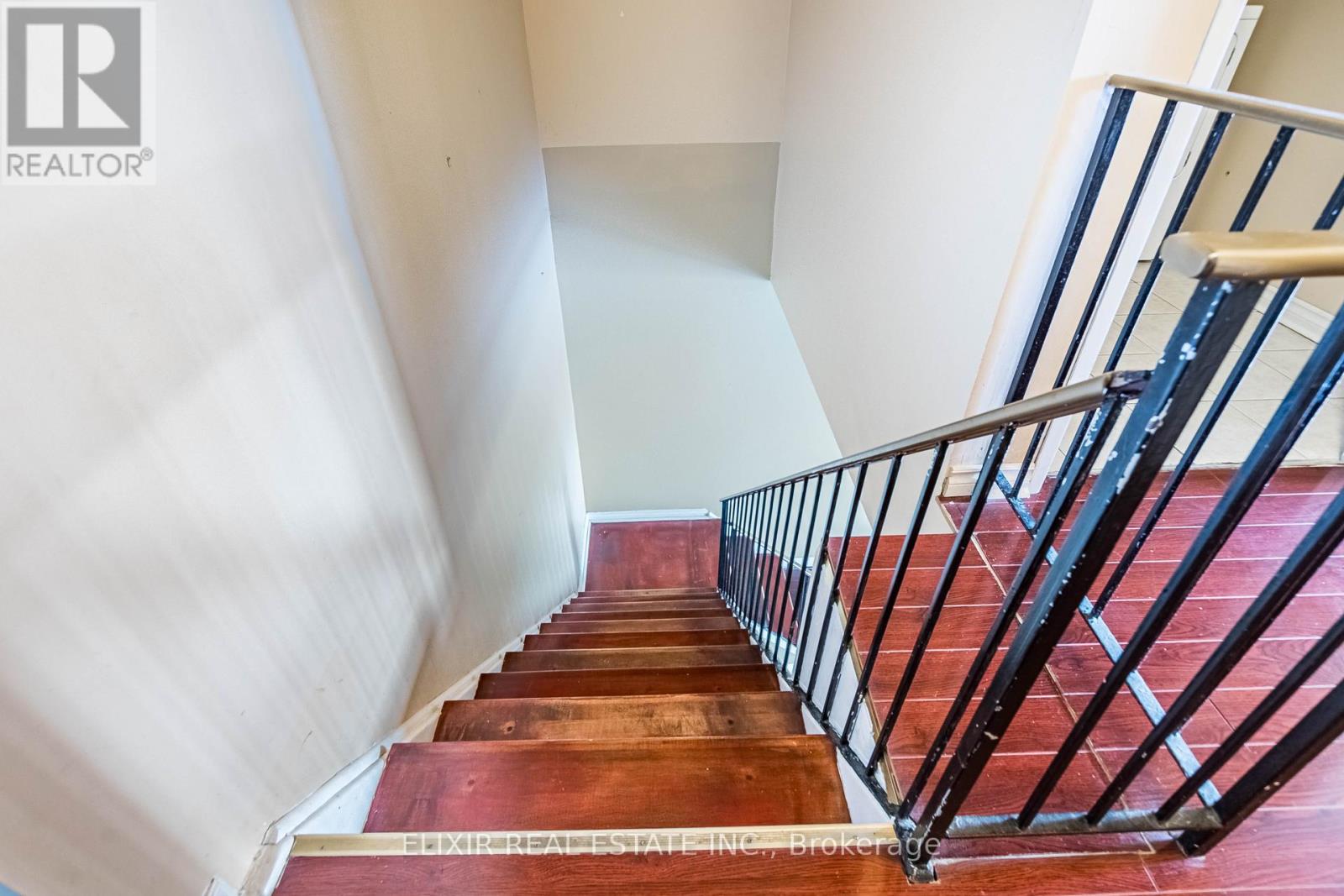 336 - 3025 The Credit Woodlands Drive, Mississauga, Ontario L5C 2V3 - Photo 25 - W12523038