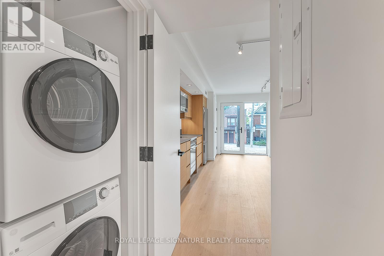 1 - 1254 Davenport Road, Toronto, Ontario  M6H 2G9 - Photo 19 - W12523066