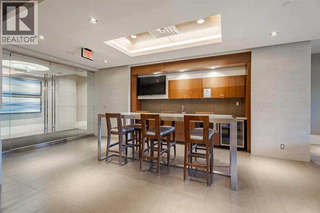 301, 128 2 Street Sw, Calgary, Alberta  T2P 0X3 - Photo 30 - A2268962