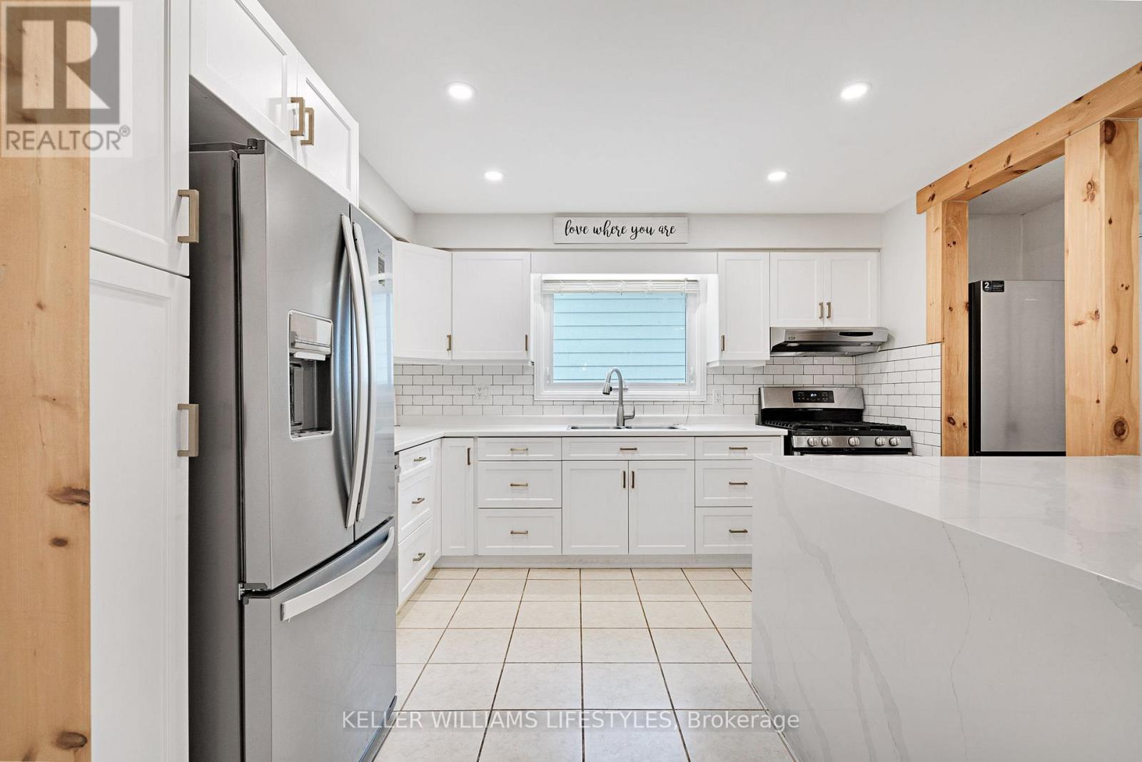 575 Grand View Avenue, London South, Ontario  N6K 3E9 - Photo 11 - X12523188