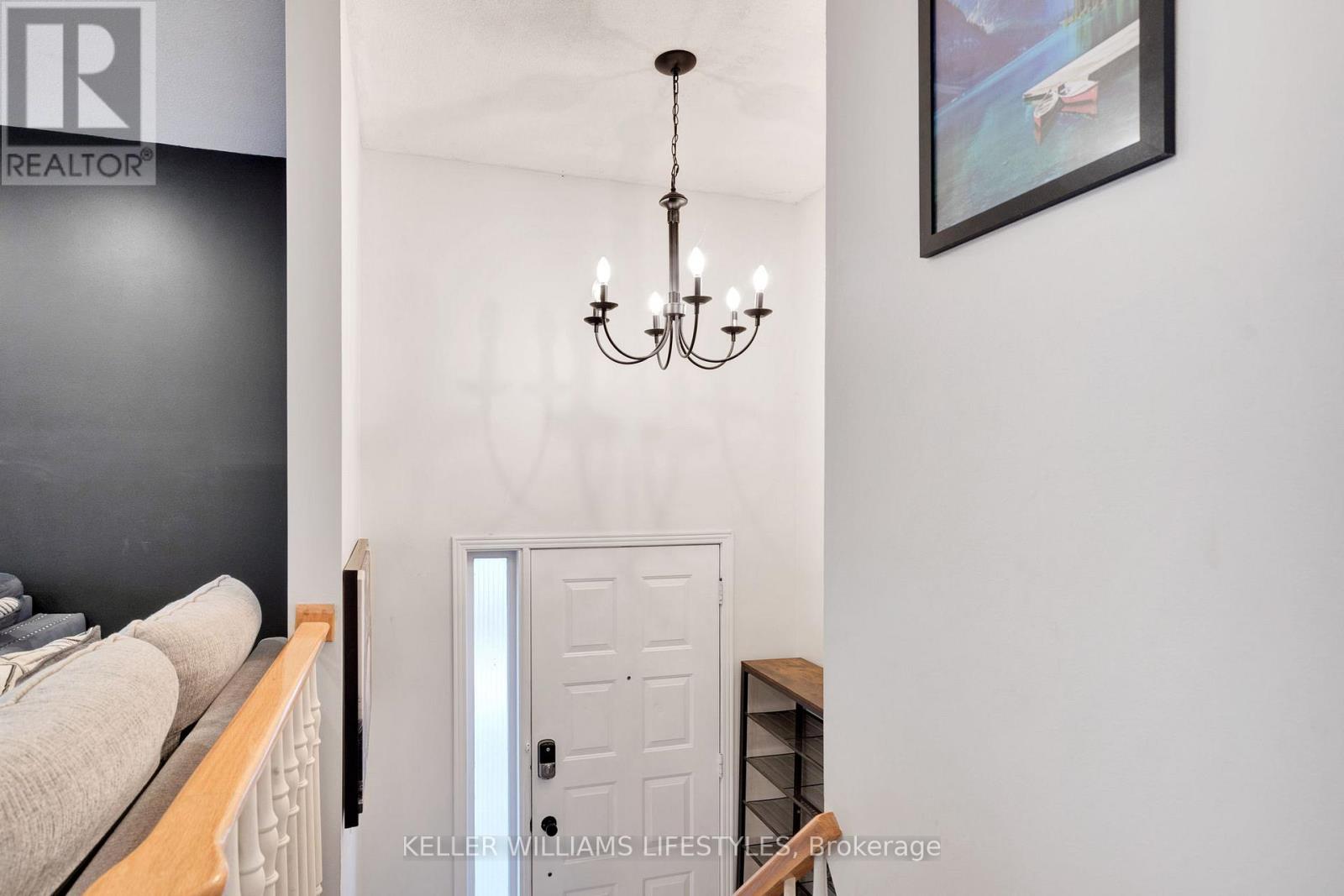 575 Grand View Avenue, London South, Ontario  N6K 3E9 - Photo 4 - X12523188