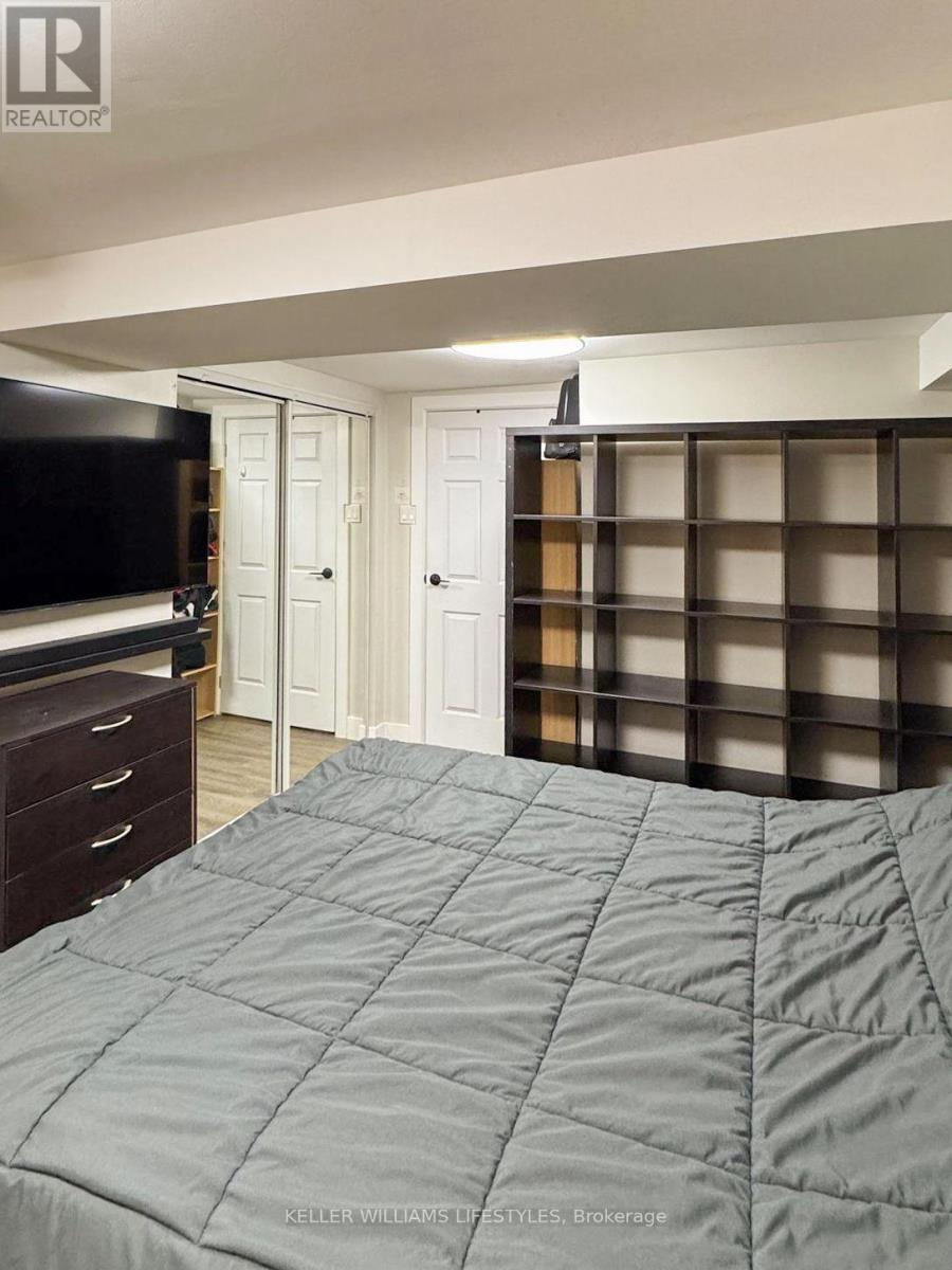 575 Grand View Avenue, London South, Ontario  N6K 3E9 - Photo 46 - X12523188