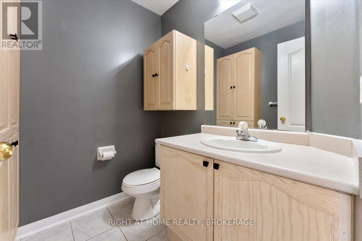 33 Atwood Avenue, Halton Hills, Ontario  L7G 5Z9 - Photo 16 - W12462830