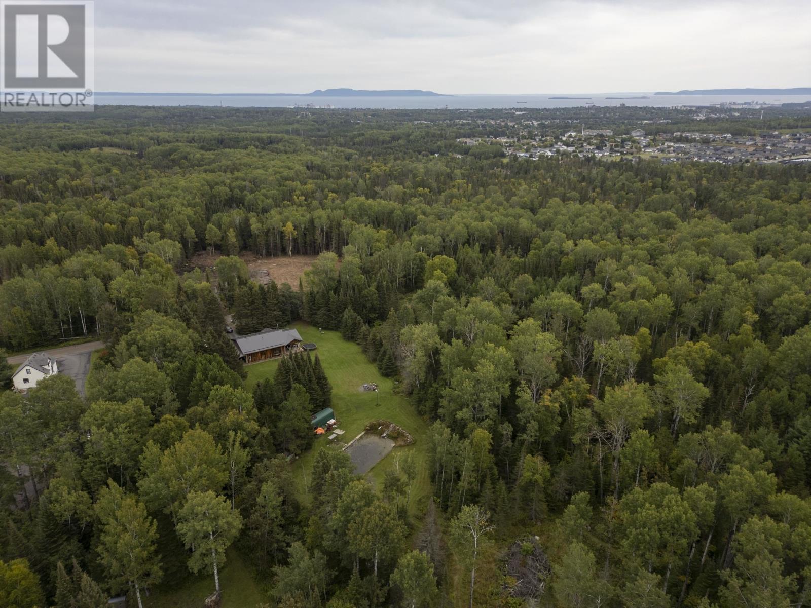 345 Fisher Rd, Thunder Bay, Ontario  P7G 2J1 - Photo 10 - TB252994