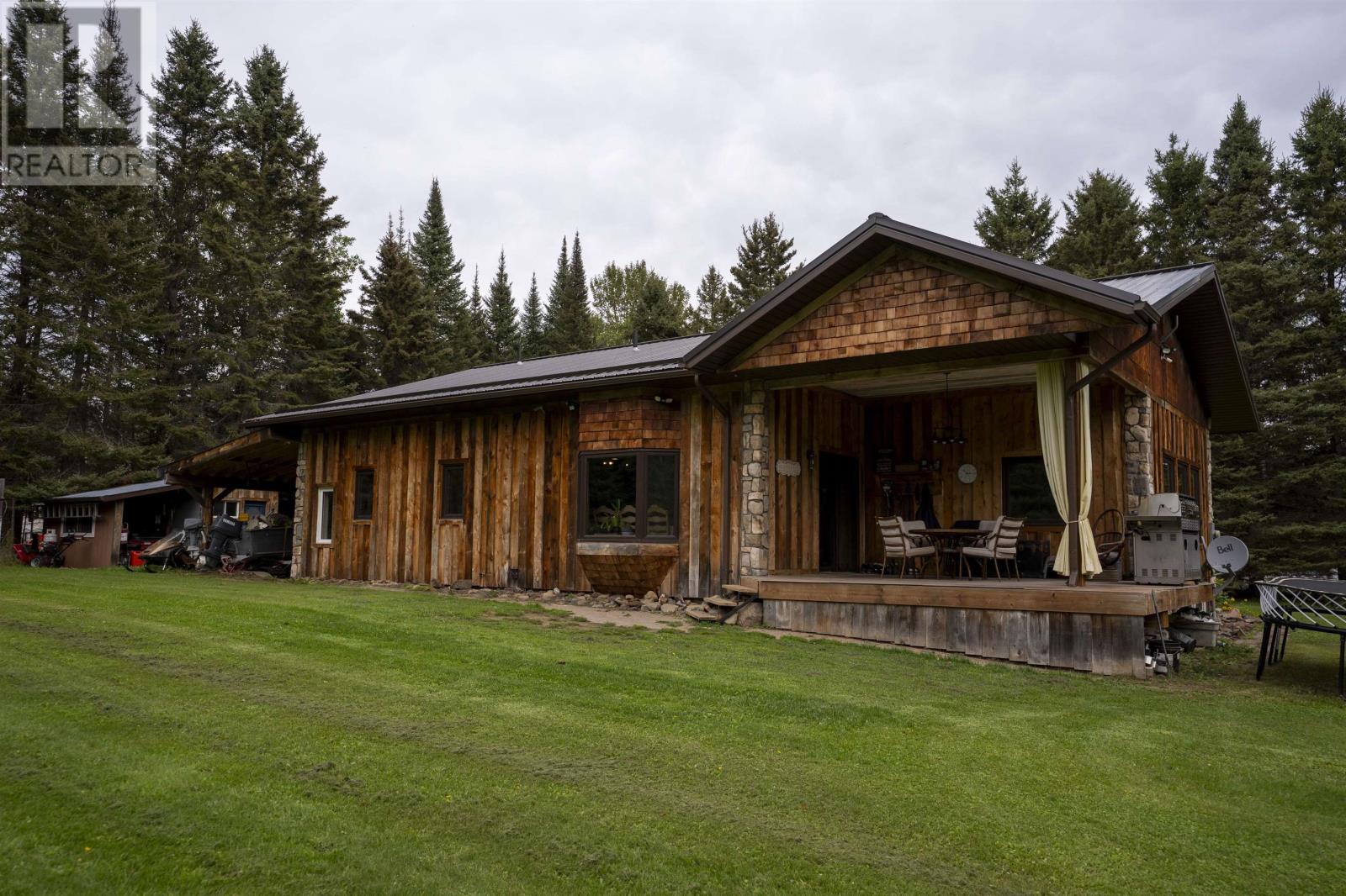 345 Fisher Rd, Thunder Bay, Ontario  P7G 2J1 - Photo 17 - TB252994