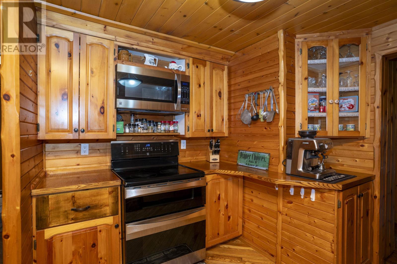 345 Fisher Rd, Thunder Bay, Ontario  P7G 2J1 - Photo 29 - TB252994