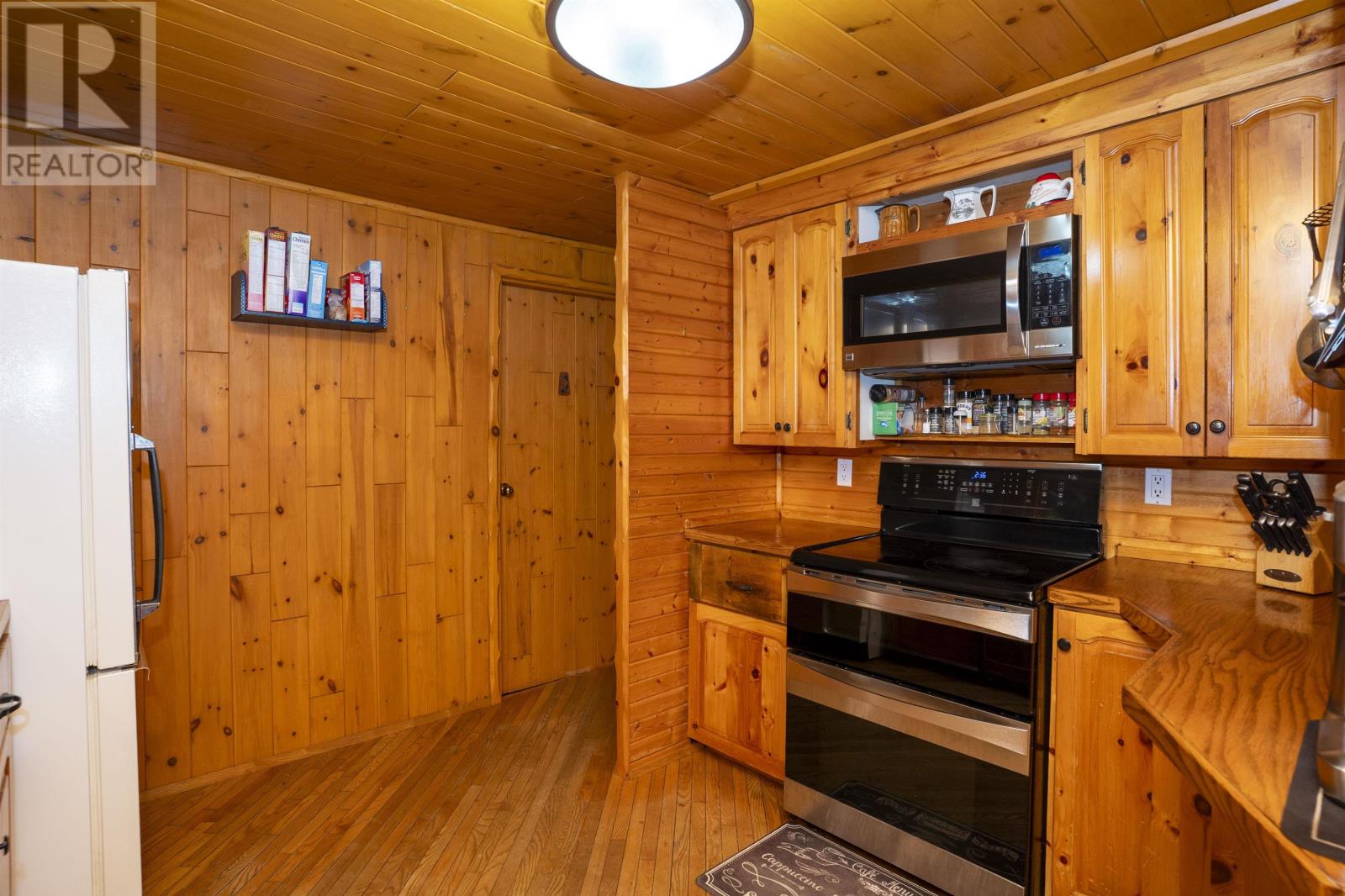 345 Fisher Rd, Thunder Bay, Ontario  P7G 2J1 - Photo 30 - TB252994