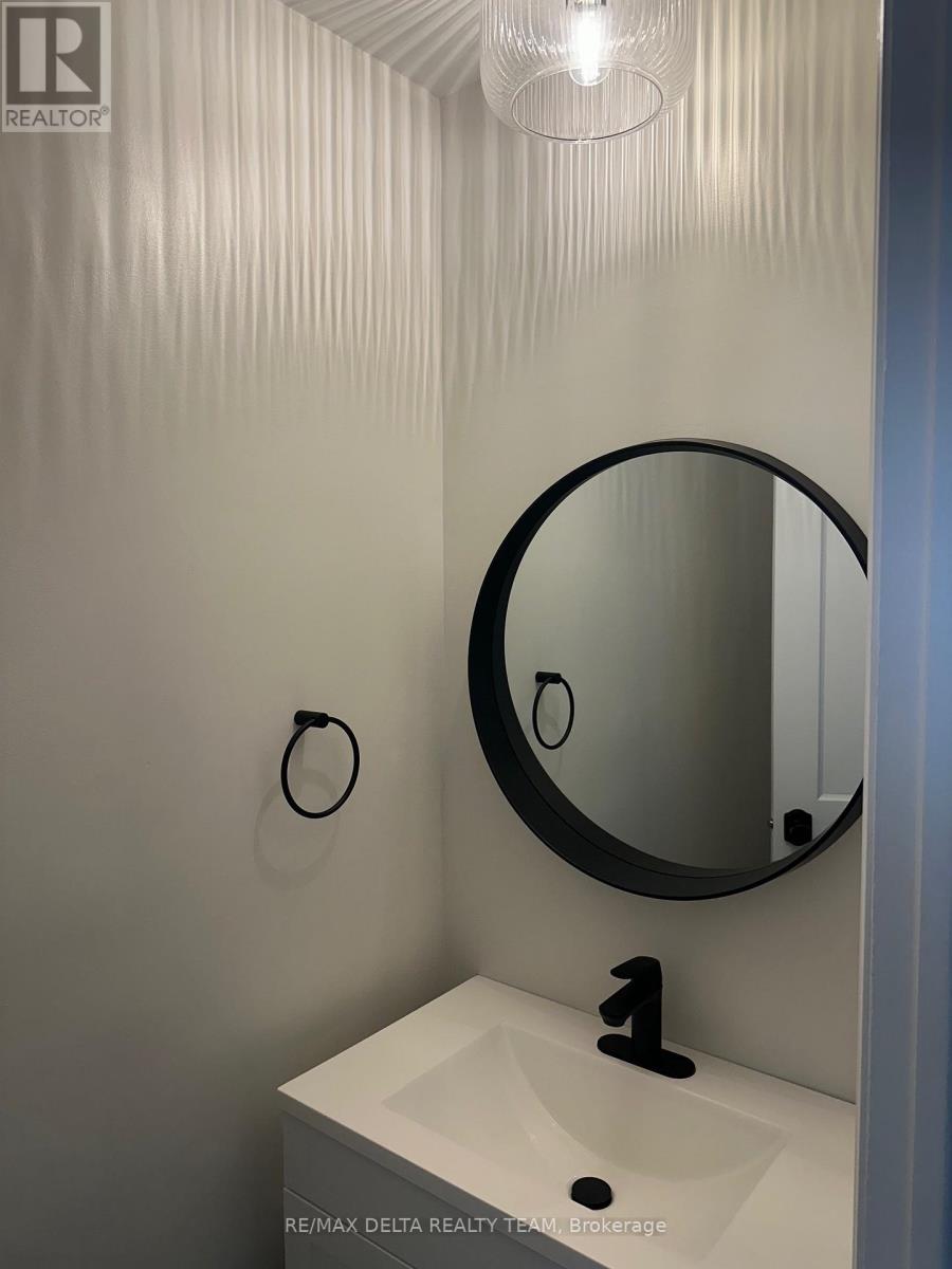 276 Turnstone Court, Ottawa, Ontario  K1E 2V2 - Photo 13 - X12523126