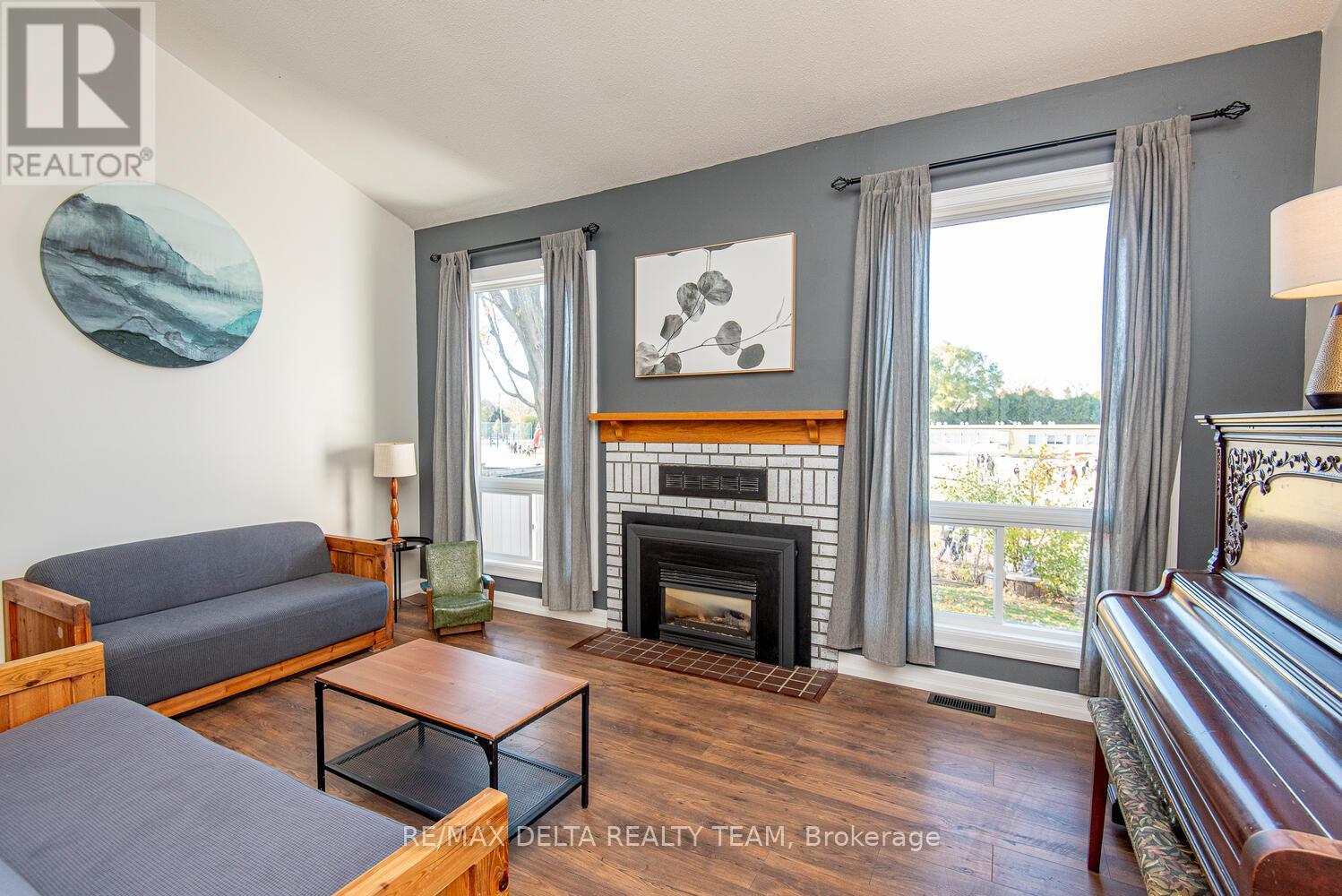 276 Turnstone Court, Ottawa, Ontario  K1E 2V2 - Photo 14 - X12523126