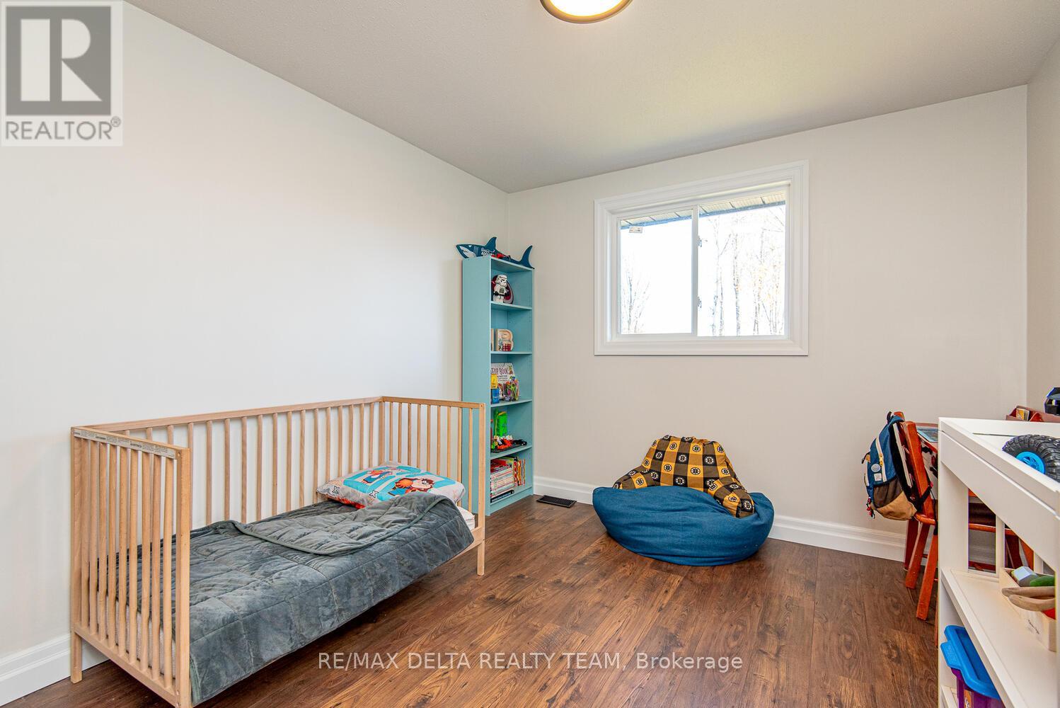 276 Turnstone Court, Ottawa, Ontario  K1E 2V2 - Photo 22 - X12523126