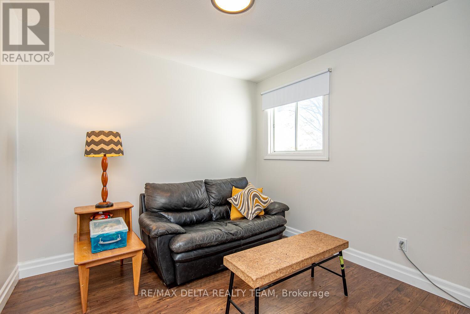 276 Turnstone Court, Ottawa, Ontario  K1E 2V2 - Photo 24 - X12523126