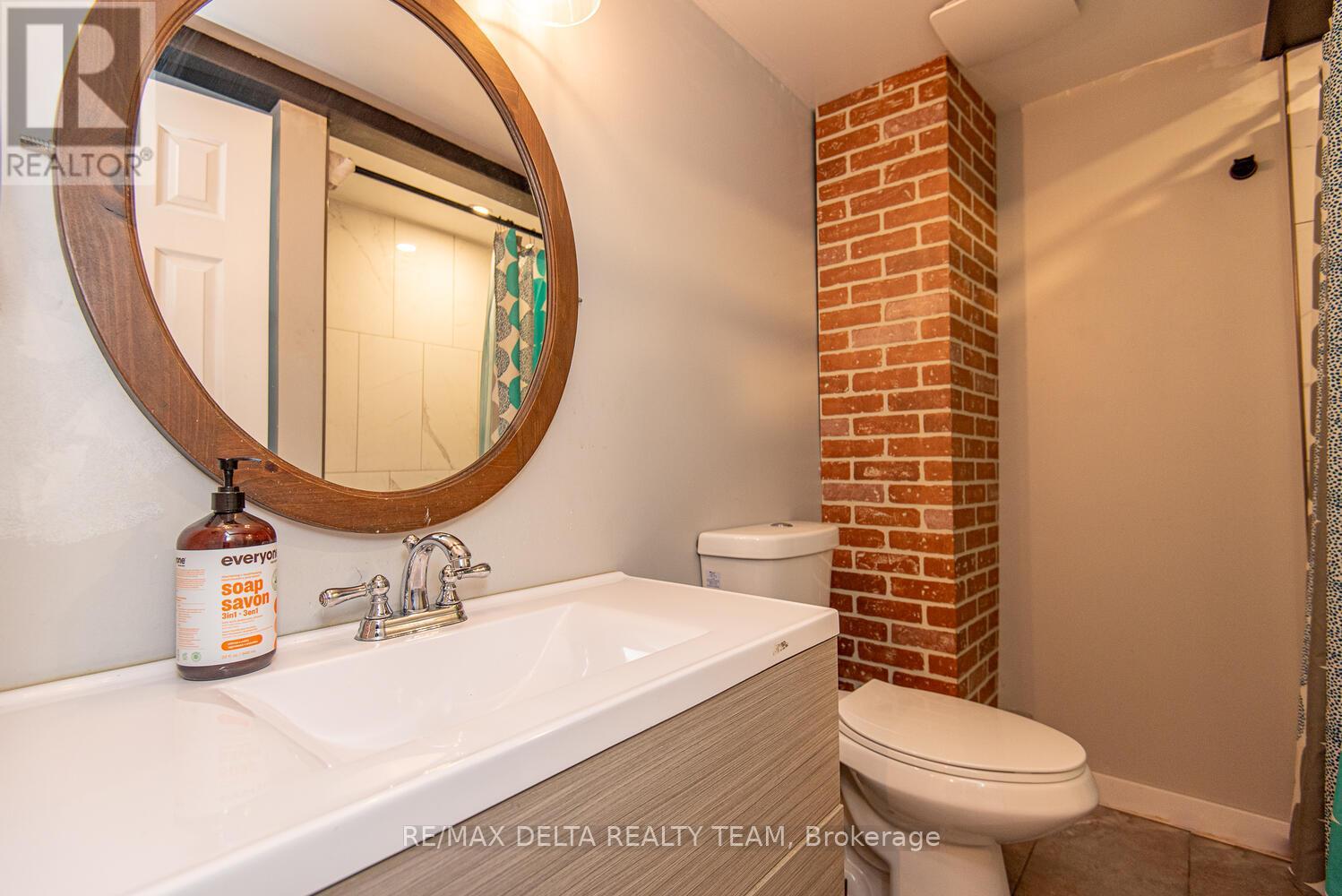 276 Turnstone Court, Ottawa, Ontario  K1E 2V2 - Photo 27 - X12523126