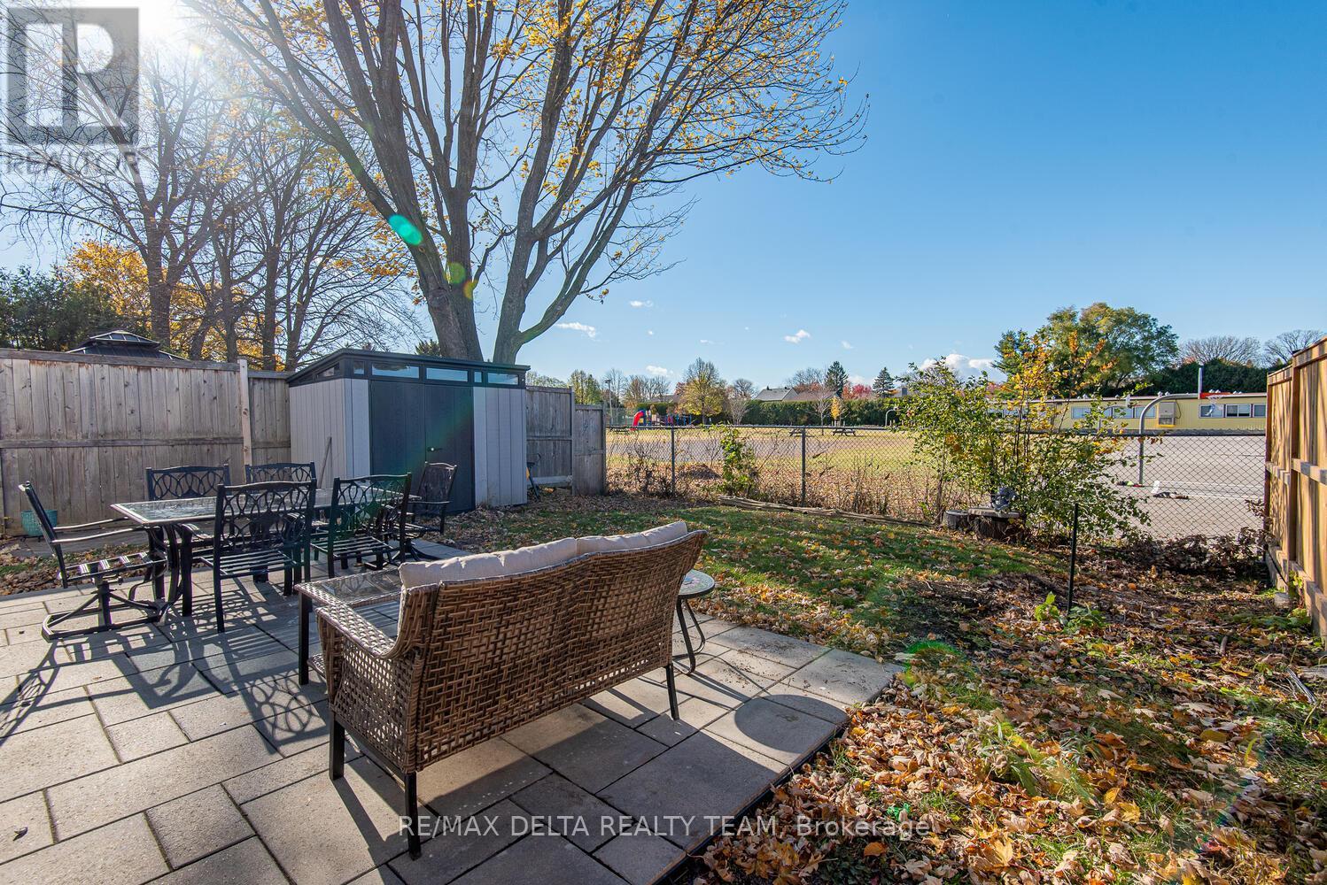 276 Turnstone Court, Ottawa, Ontario  K1E 2V2 - Photo 29 - X12523126