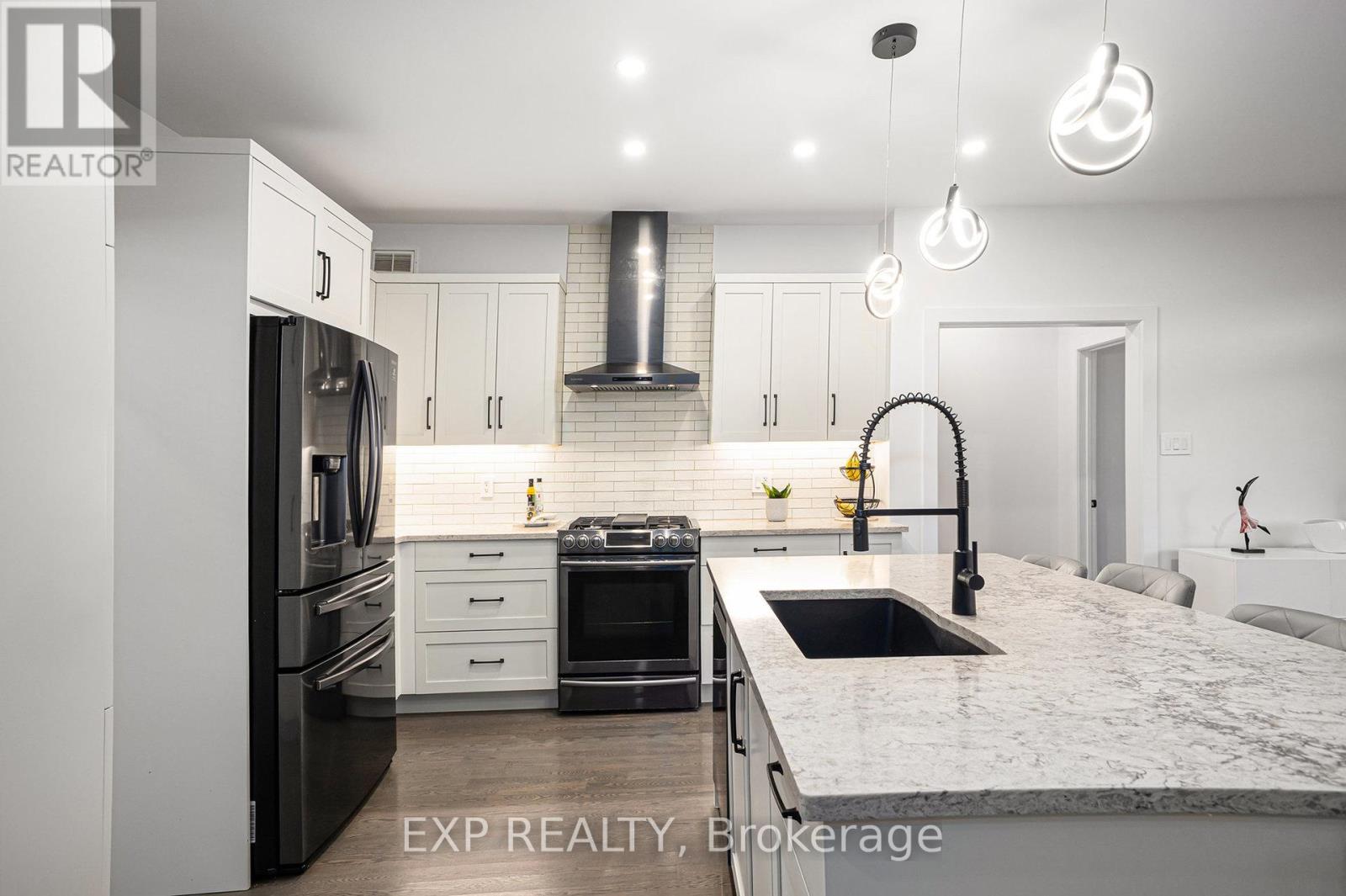 66 Bald Eagle Crescent, Ottawa, Ontario  K0A 2Z0 - Photo 14 - X12523208