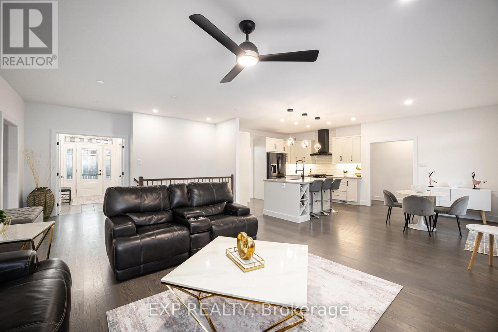 66 Bald Eagle Crescent, Ottawa, Ontario  K0A 2Z0 - Photo 8 - X12523208