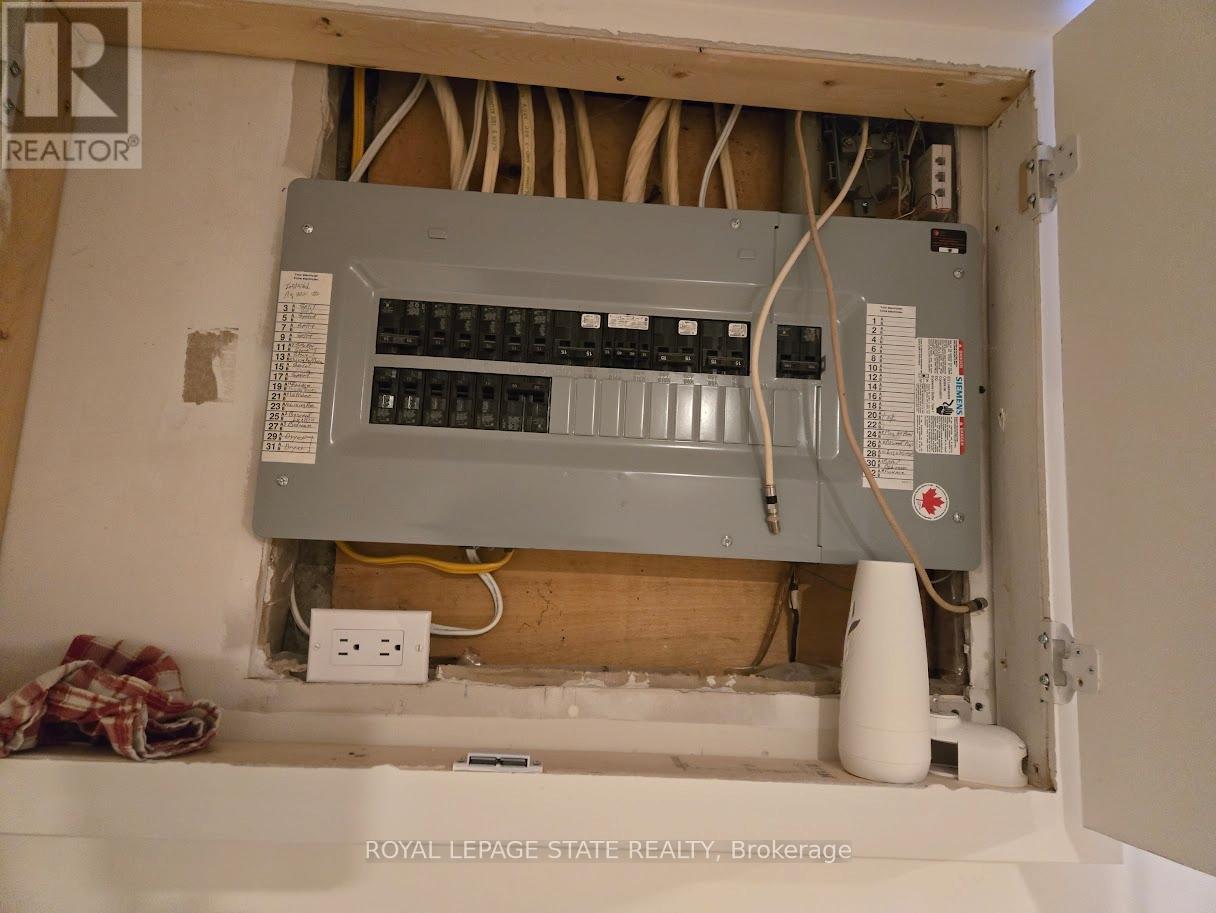 74 Silvan Drive, Welland, Ontario  L3C 6C3 - Photo 15 - X12522806