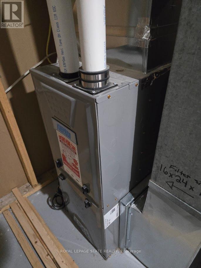 74 Silvan Drive, Welland, Ontario  L3C 6C3 - Photo 17 - X12522806