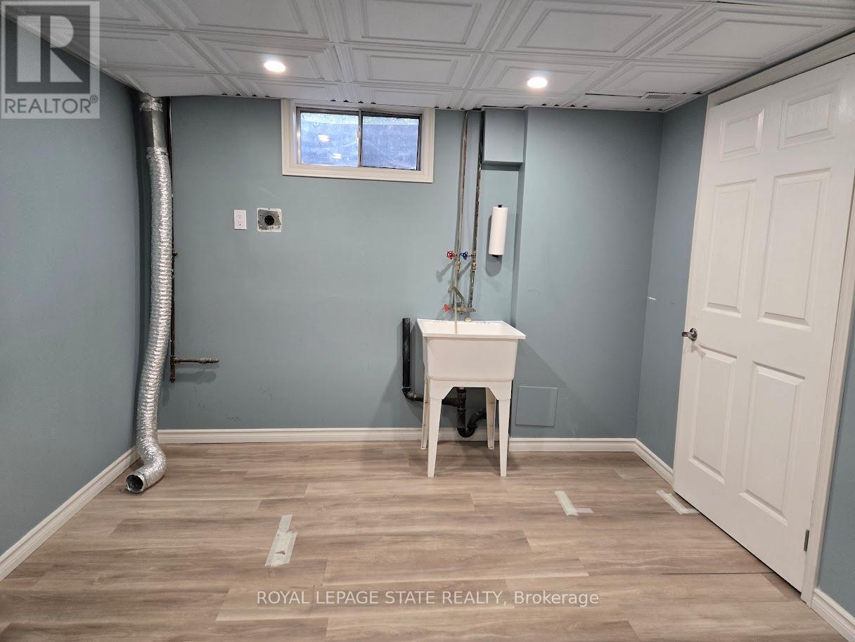 74 Silvan Drive, Welland, Ontario  L3C 6C3 - Photo 18 - X12522806